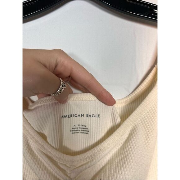 American eagle cream crop top size XL - Picture 3 of 3